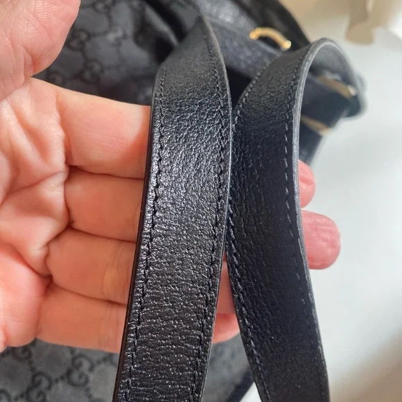 Gucci Black Designer Handbag - Picture 7 of 16